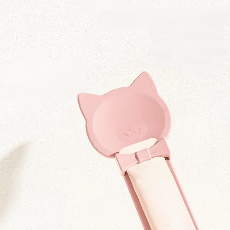 Treat Squeeze Spoon for Cats