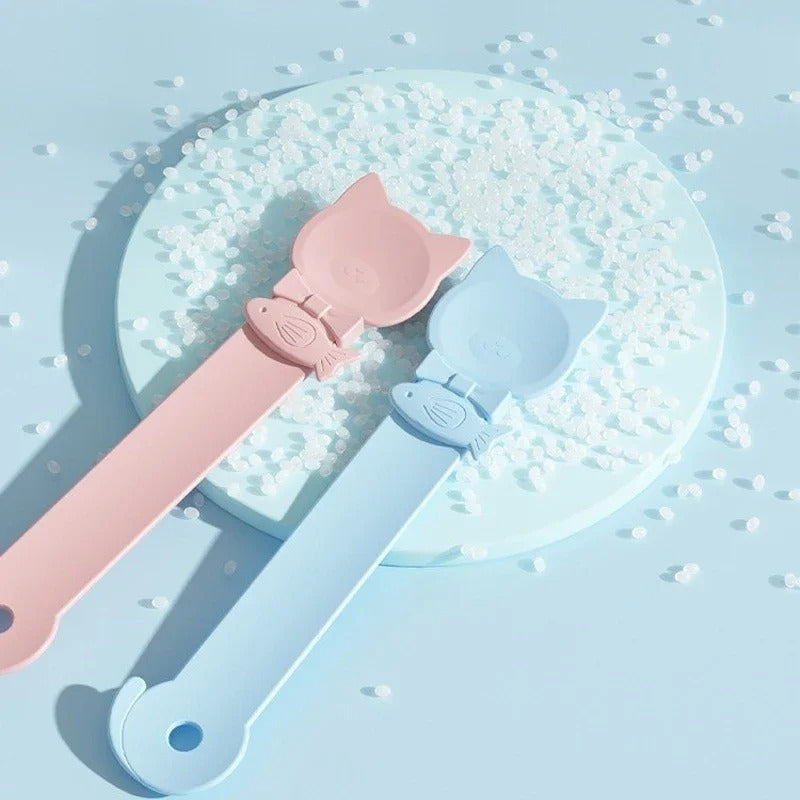 Treat Squeeze Spoon for Cats